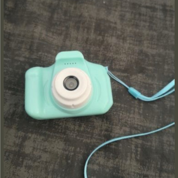 Mini Camera - 3 available! - Picture 3 of 3